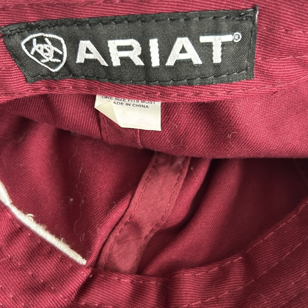 ARIAT Cap Sz S Burgundy Color - Picture 3 of 3